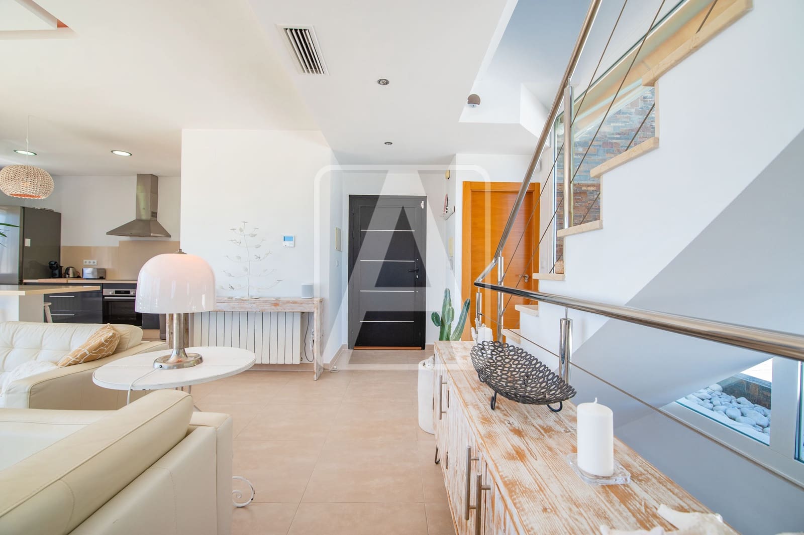 3 bedroom Villa for sale in Moraira with pool garage - € 995,000 (Ref: 9590571)