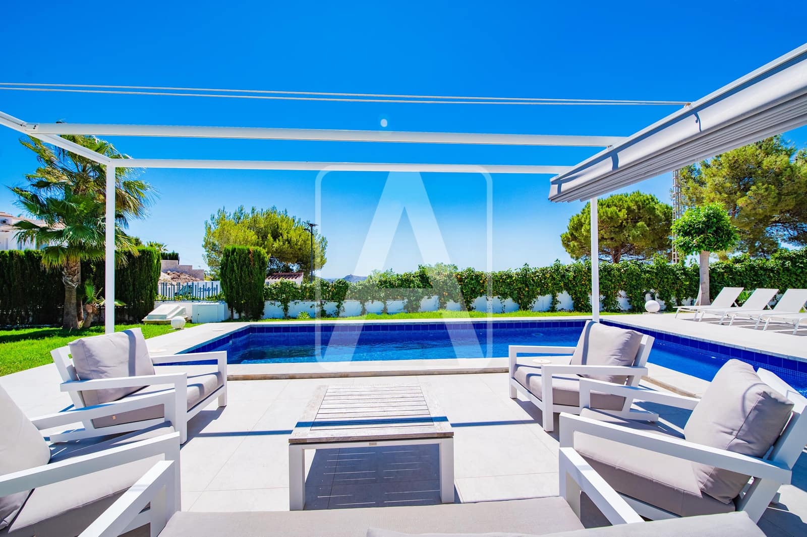 3 bedroom Villa for sale in Moraira with pool garage - € 995,000 (Ref: 9590571)