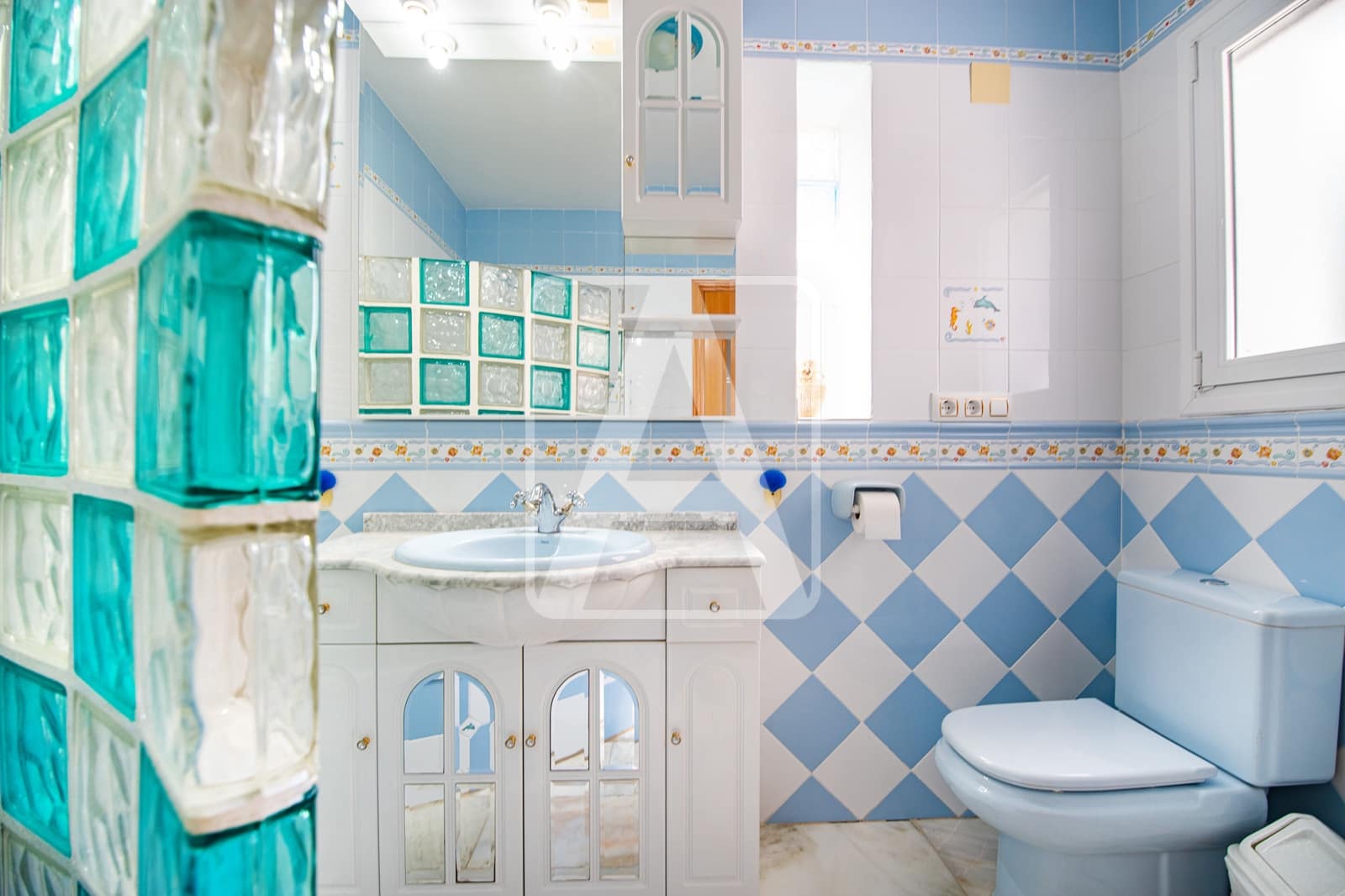 4 makuuhuone Huvila myytävänä paikassa Calpe / Calp mukana uima-altaan 
autotalli - 595 000 € (Ref: 9590572)