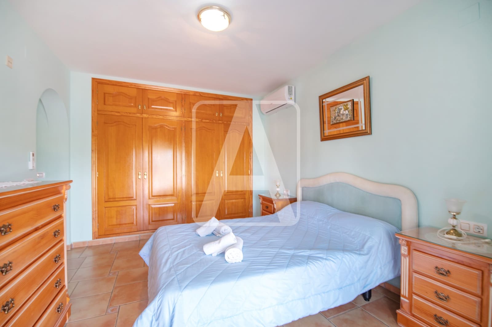 4 makuuhuone Huvila myytävänä paikassa Calpe / Calp mukana uima-altaan 
autotalli - 595 000 € (Ref: 9590572)