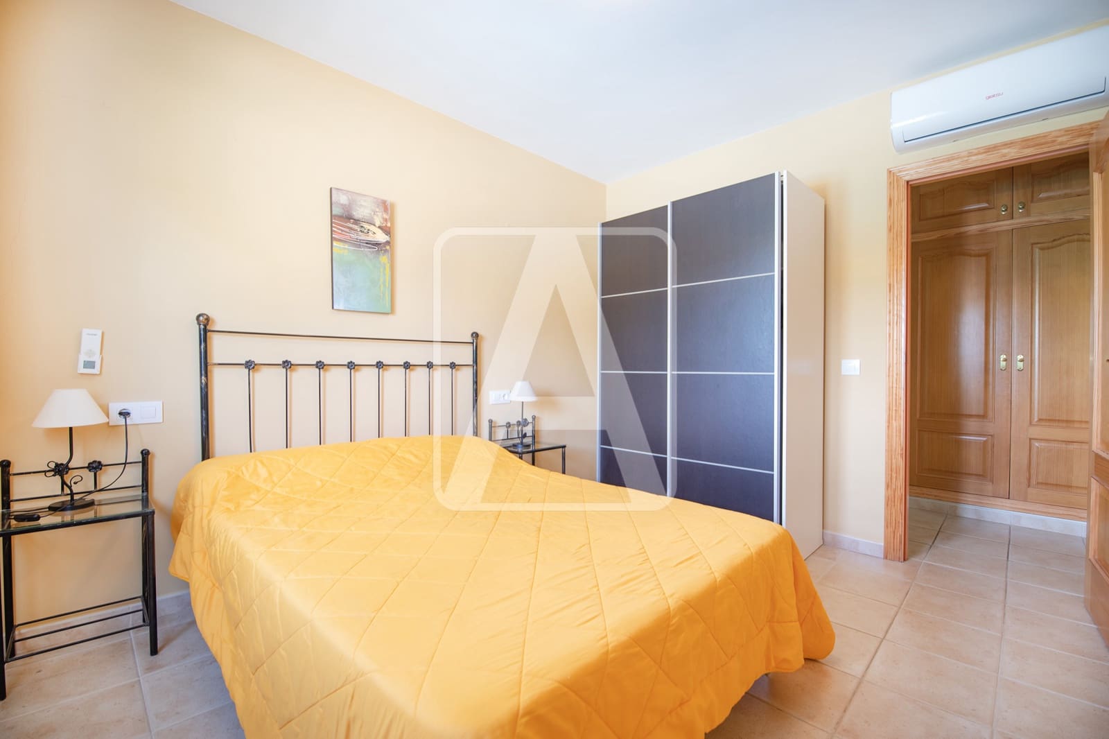 4 makuuhuone Huvila myytävänä paikassa Calpe / Calp mukana uima-altaan 
autotalli - 595 000 € (Ref: 9590572)