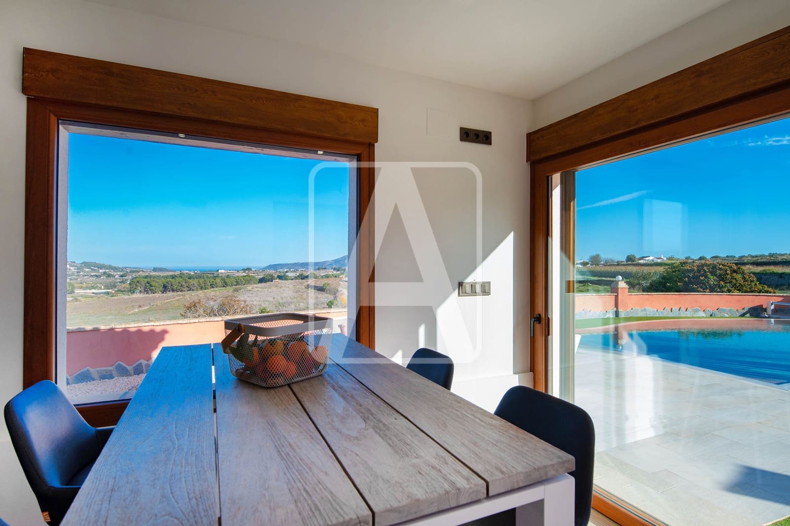 5 makuuhuone Maalaistalo myytävänä paikassa Moraira mukana 
autotalli - 1 695 000 € (Ref: 9590574)