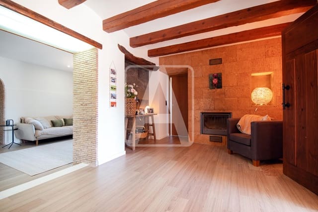 5 makuuhuone Maalaistalo myytävänä paikassa Moraira, Teulada-Moraira mukana 
autotalli - 1 695 000 € (Ref: 9590574)