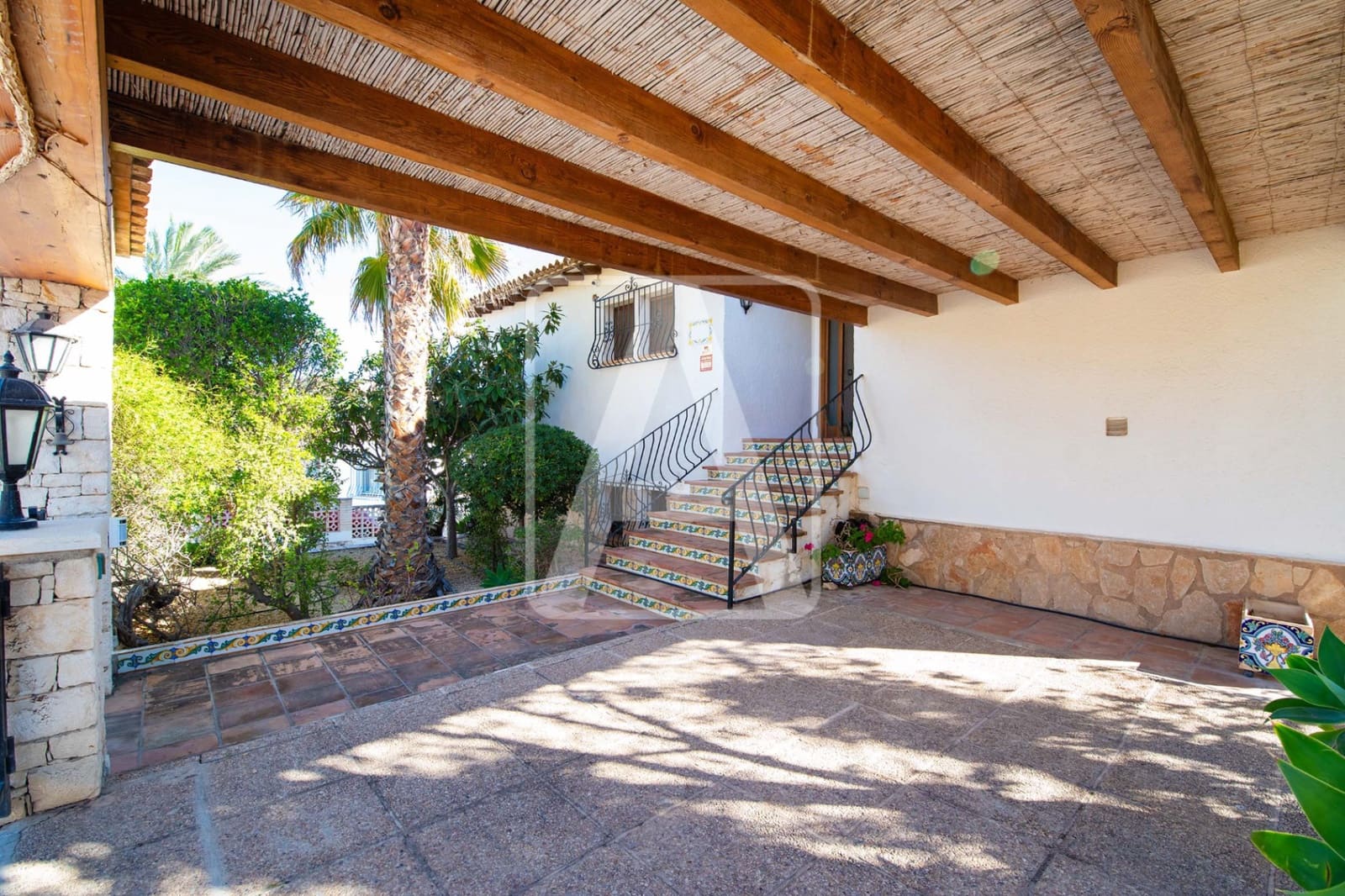 5 chambre Villa/Maison à vendre à Benissa avec piscine garage - 995 000 € (Ref: 9606495)