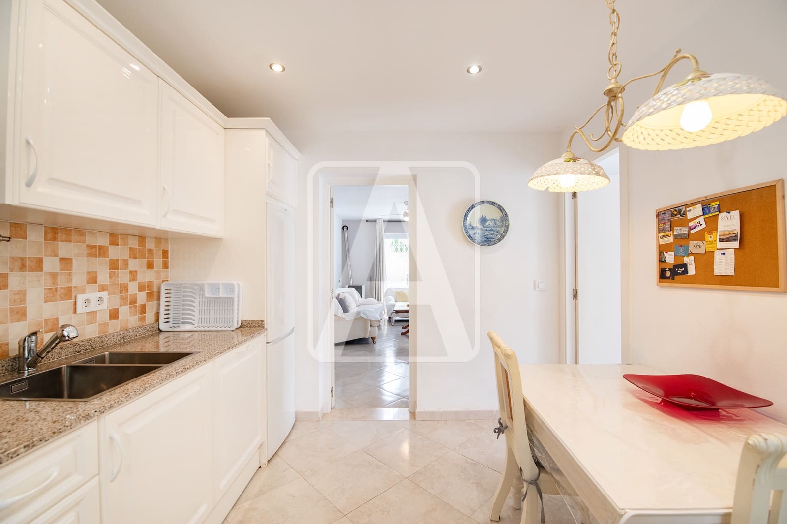 Chalet de 2 habitaciones en Calpe / Calp en venta con piscina garaje - 425.000 € (Ref: 9614267)