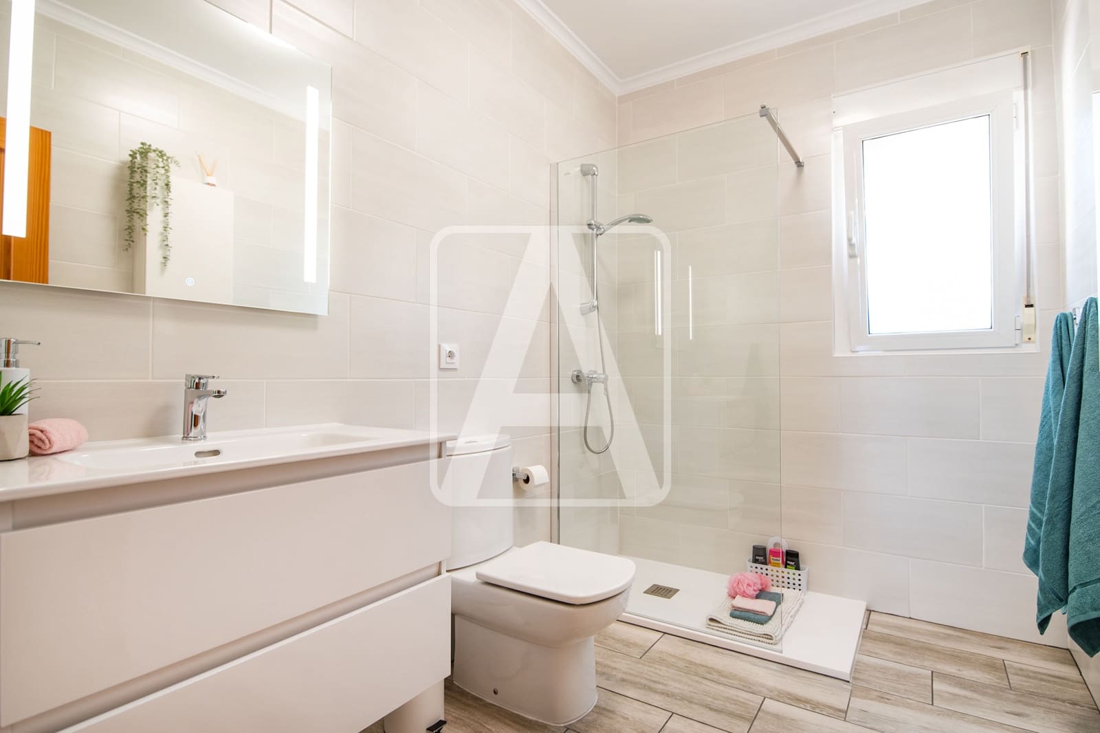 3 bedroom Villa for sale in Calpe / Calp with pool garage - € 525,000 (Ref: 9652438)