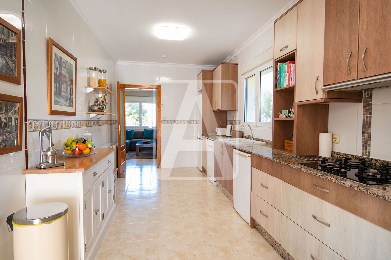 3 bedroom Villa for sale in Calpe / Calp with pool garage - € 525,000 (Ref: 9652438)