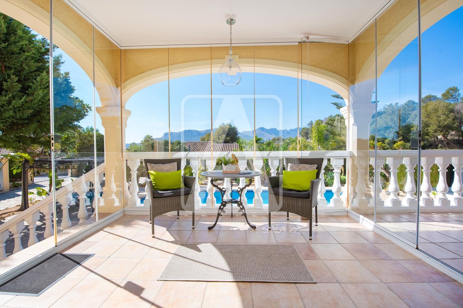 3 bedroom Villa for sale in Calpe / Calp with pool garage - € 525,000 (Ref: 9652438)