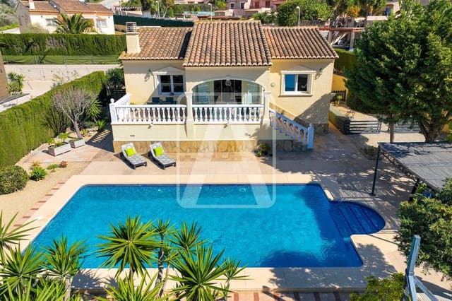 3 bedroom Villa for sale in Calpe / Calp with pool garage - € 525,000 (Ref: 9652438)