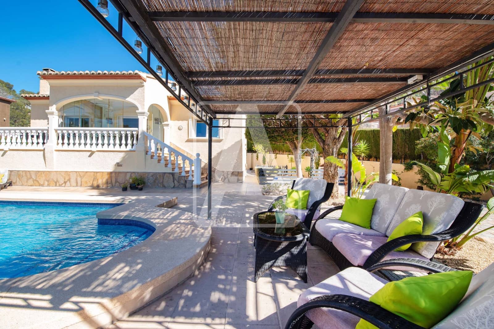 3 bedroom Villa for sale in Calpe / Calp with pool garage - € 525,000 (Ref: 9652438)