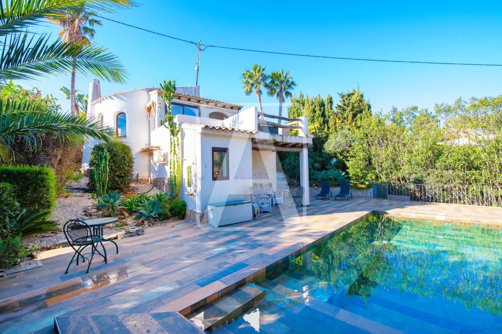 2 soverom Villa til salgs i Benissa med svømmebasseng garasje - € 415 000 (Ref: 9652439)