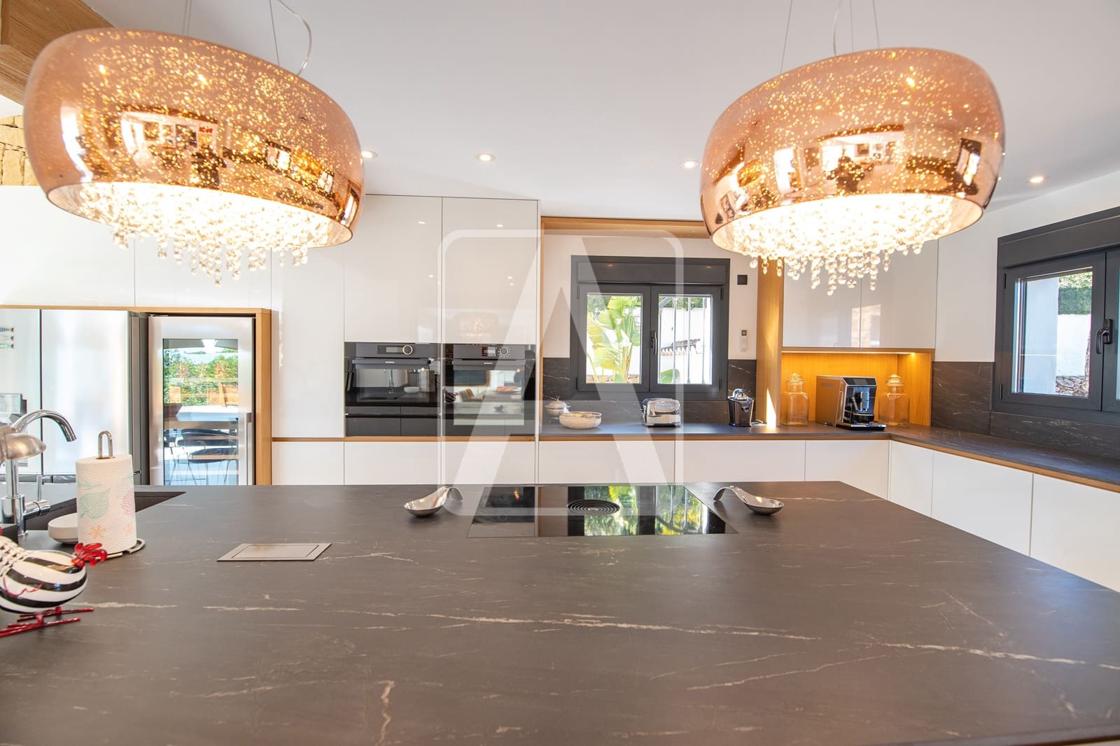 4 slaapkamer Villa te koop in Benissa met zwembad garage - € 2.490.000 (Ref: 9652441)