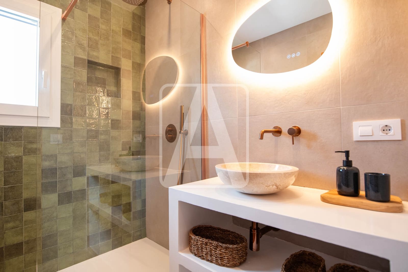 2 sypialnia Willa na sprzedaż w Calpe / Calp z basenem garażem - 679 000 € (Ref: 9673575)