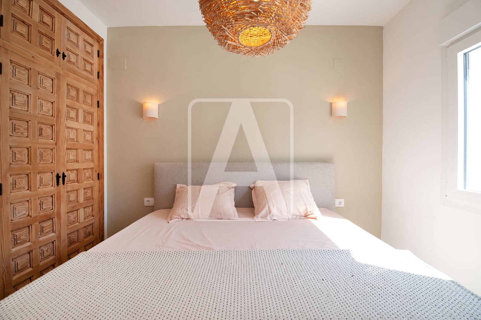 2 sypialnia Willa na sprzedaż w Calpe / Calp z basenem garażem - 679 000 € (Ref: 9673575)