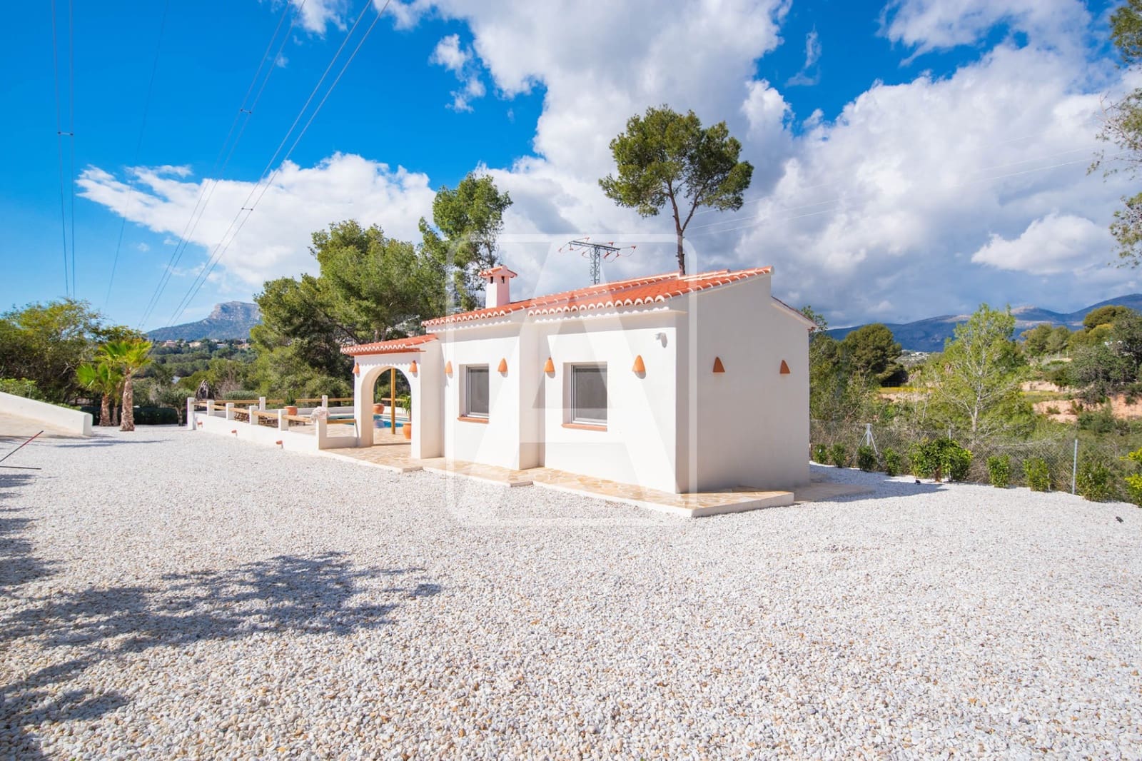 2 sypialnia Willa na sprzedaż w Calpe / Calp z basenem garażem - 679 000 € (Ref: 9673575)