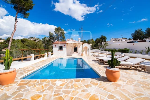 2 quarto Moradia para venda em Calpe / Calp com piscina garagem - 679 000 € (Ref: 9673575)