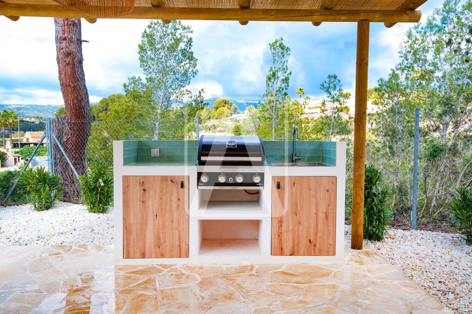 2 bedroom Villa for sale in Calpe / Calp with pool garage - € 679,000 (Ref: 9673575)