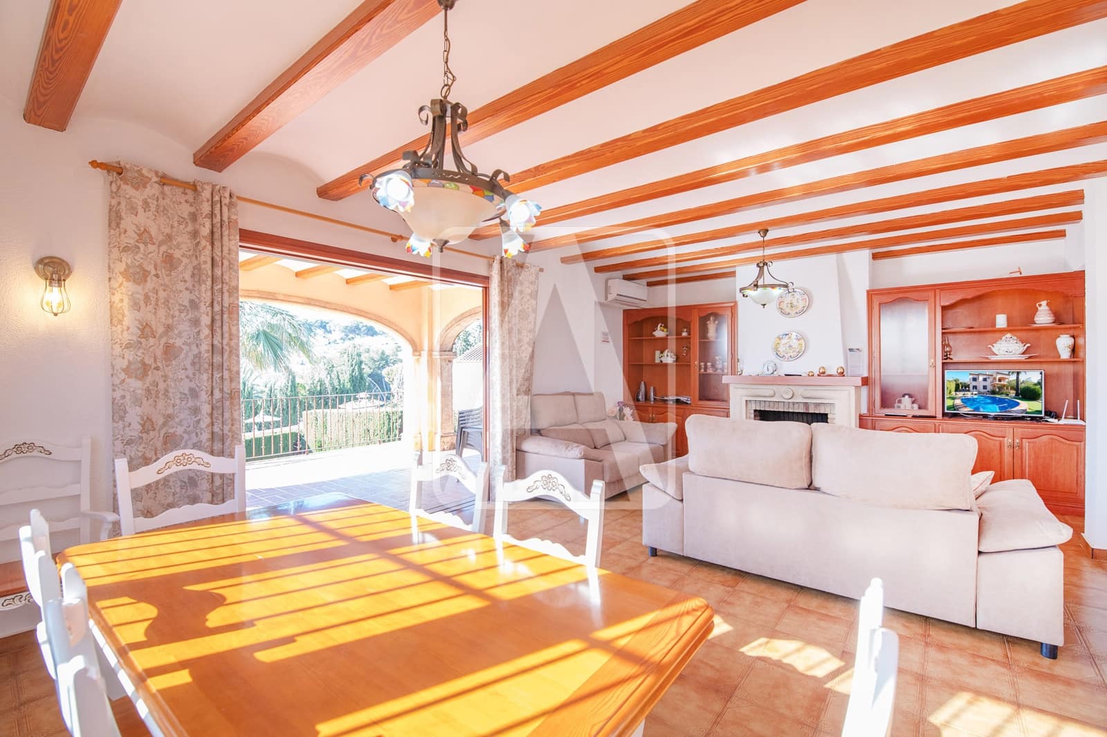 4 soveværelse Villa til salg i Benissa med swimmingpool garage - € 954.000 (Ref: 9713364)