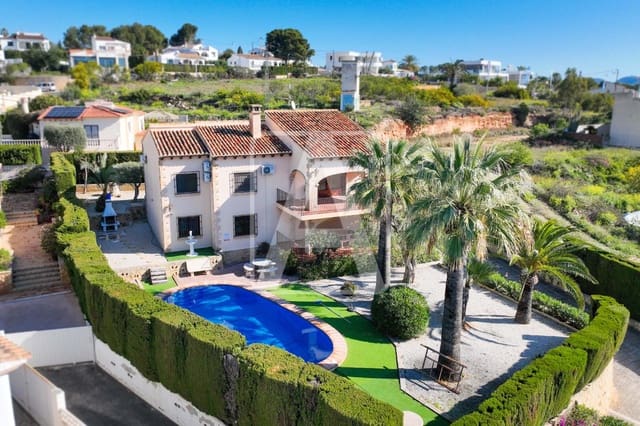 4 sovrum Villa till salu i Benissa med pool garage - 954 000 € (Ref: 9713364)