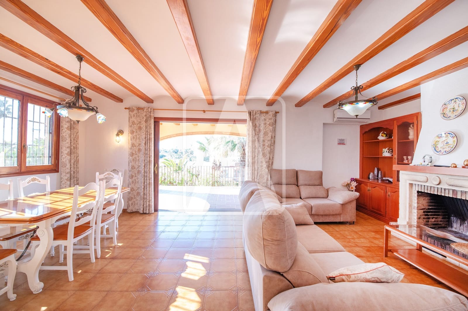 4 soveværelse Villa til salg i Benissa med swimmingpool garage - € 954.000 (Ref: 9713364)