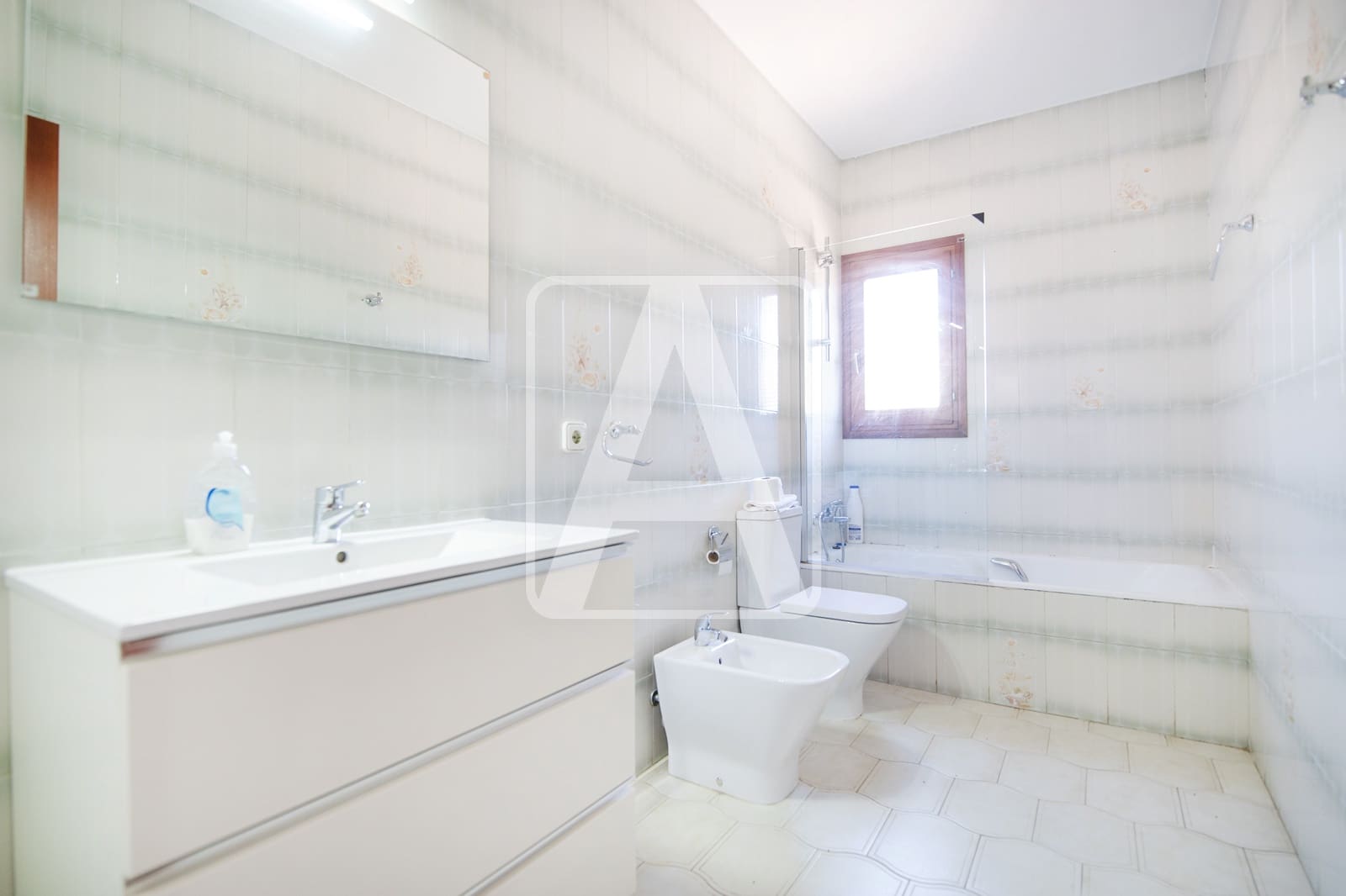 4 soveværelse Villa til salg i Benissa med swimmingpool garage - € 954.000 (Ref: 9713364)