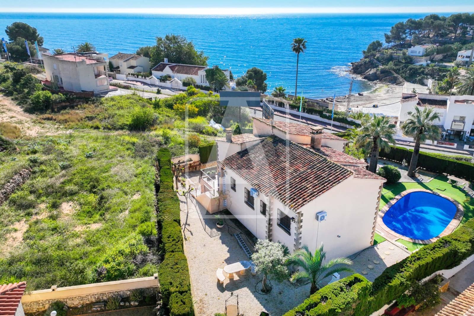 4 soveværelse Villa til salg i Benissa med swimmingpool garage - € 954.000 (Ref: 9713364)