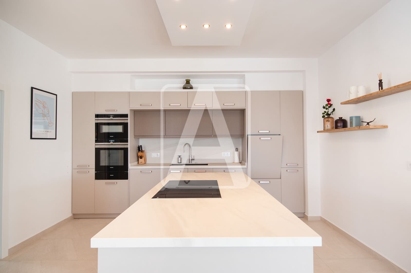 5 bedroom Villa for sale in Moraira with pool garage - € 1,495,000 (Ref: 9713366)