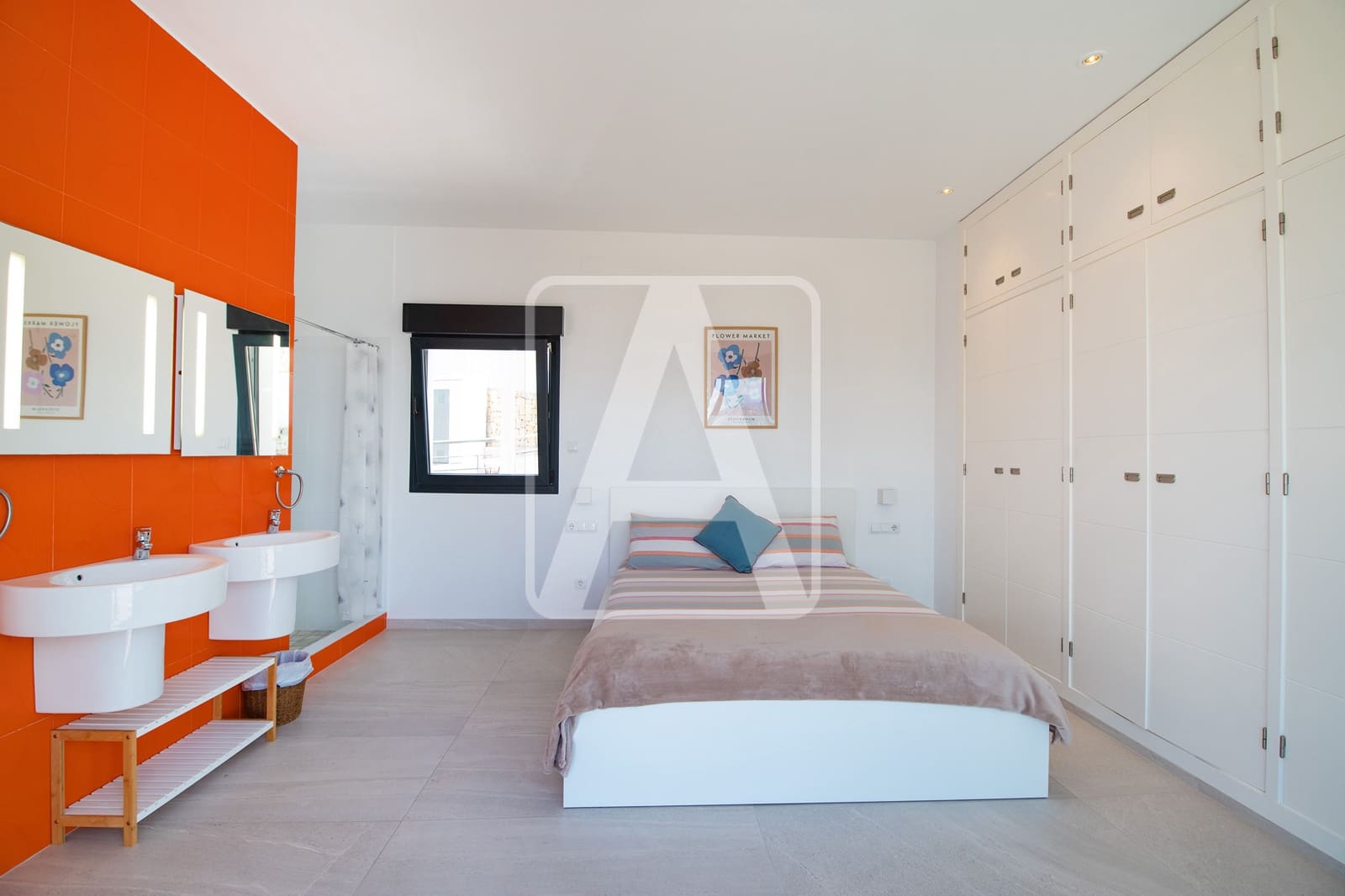 5 bedroom Villa for sale in Moraira with pool garage - € 1,495,000 (Ref: 9713366)