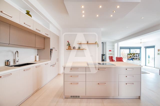5 soveværelse Villa til salg i Moraira, Teulada-Moraira med swimmingpool garage - € 1.650.000 (Ref: 9713366)
