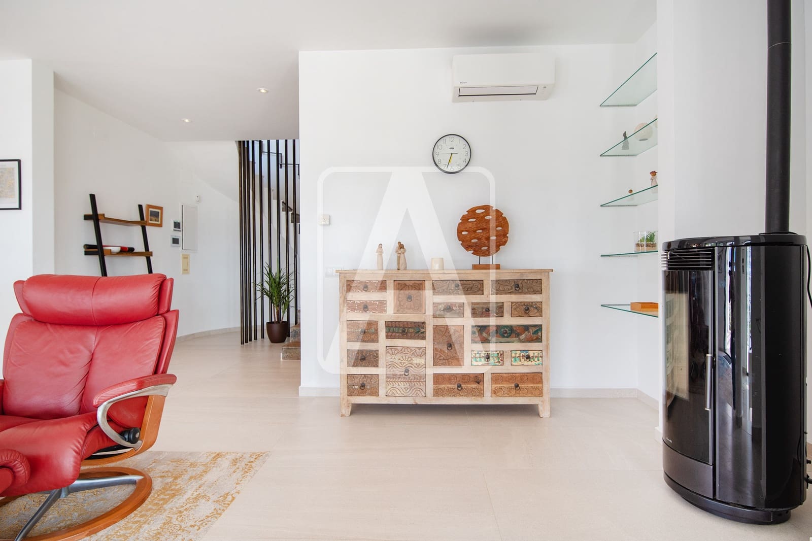 5 bedroom Villa for sale in Moraira with pool garage - € 1,495,000 (Ref: 9713366)