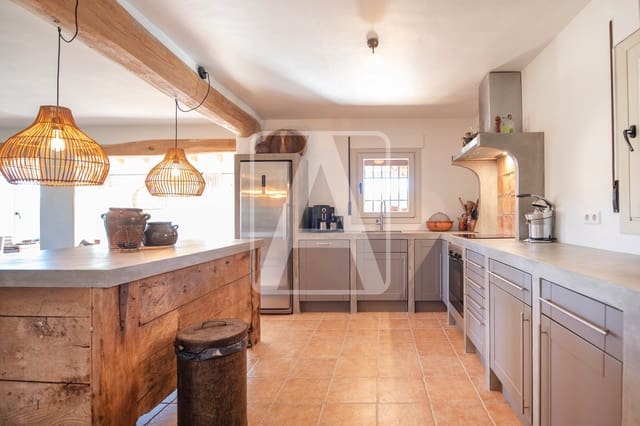 5 soverom Finca/Herregård til salgs i Benissa med svømmebasseng garasje - € 1 450 000 (Ref: 9720978)