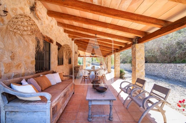 5 soverom Finca/Herregård til salgs i Benissa med svømmebasseng garasje - € 1 450 000 (Ref: 9720978)