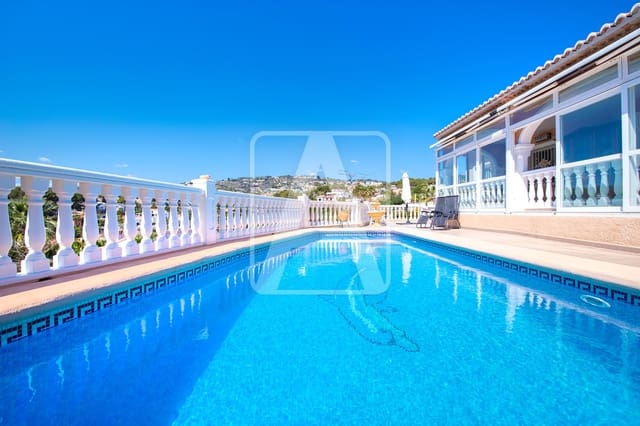 3 soverom Villa til salgs i Benissa med svømmebasseng garasje - € 655 000 (Ref: 9723564)