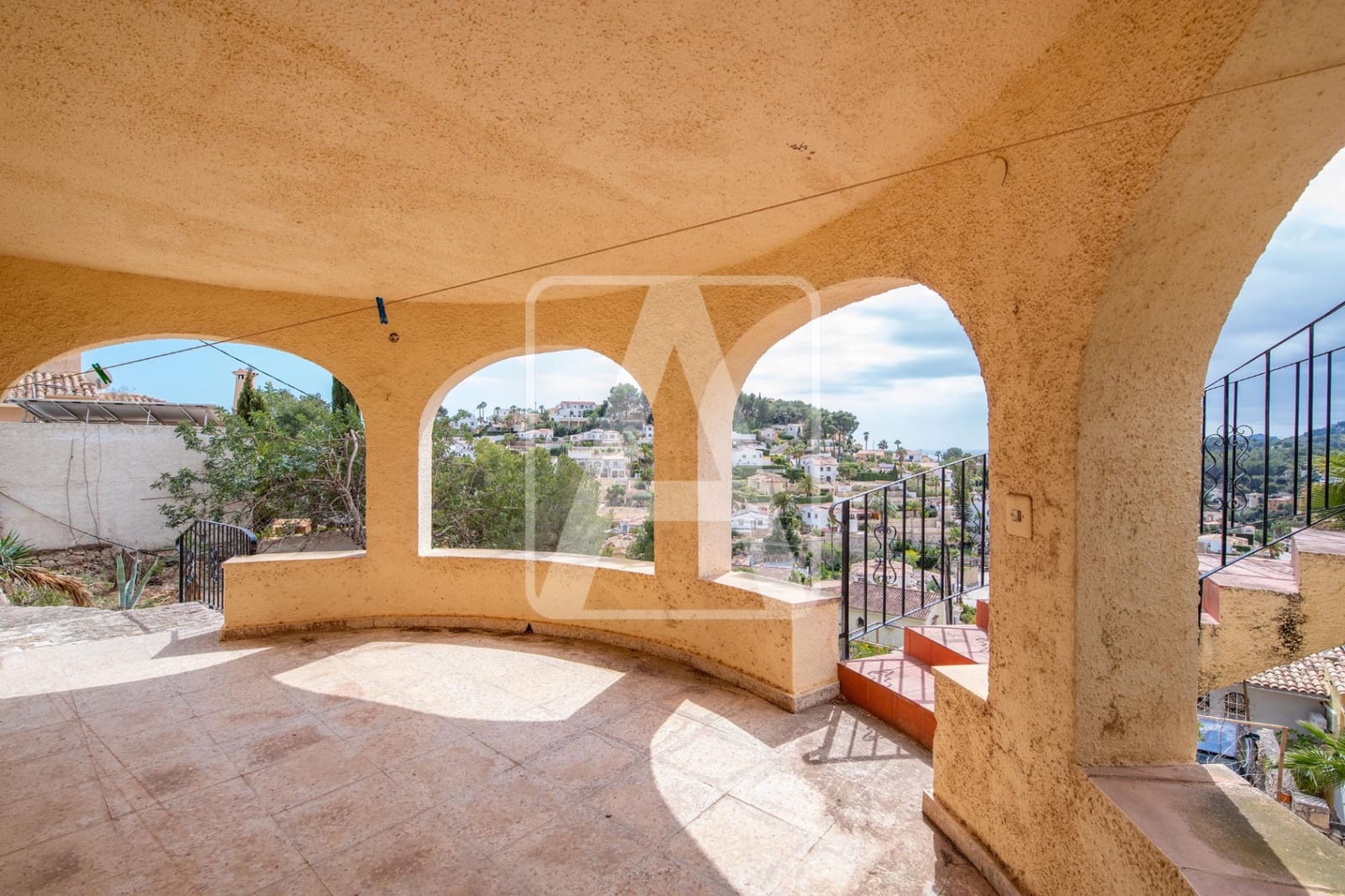 2 bedroom Villa for sale in Benissa with garage - € 549,000 (Ref: 9733432)