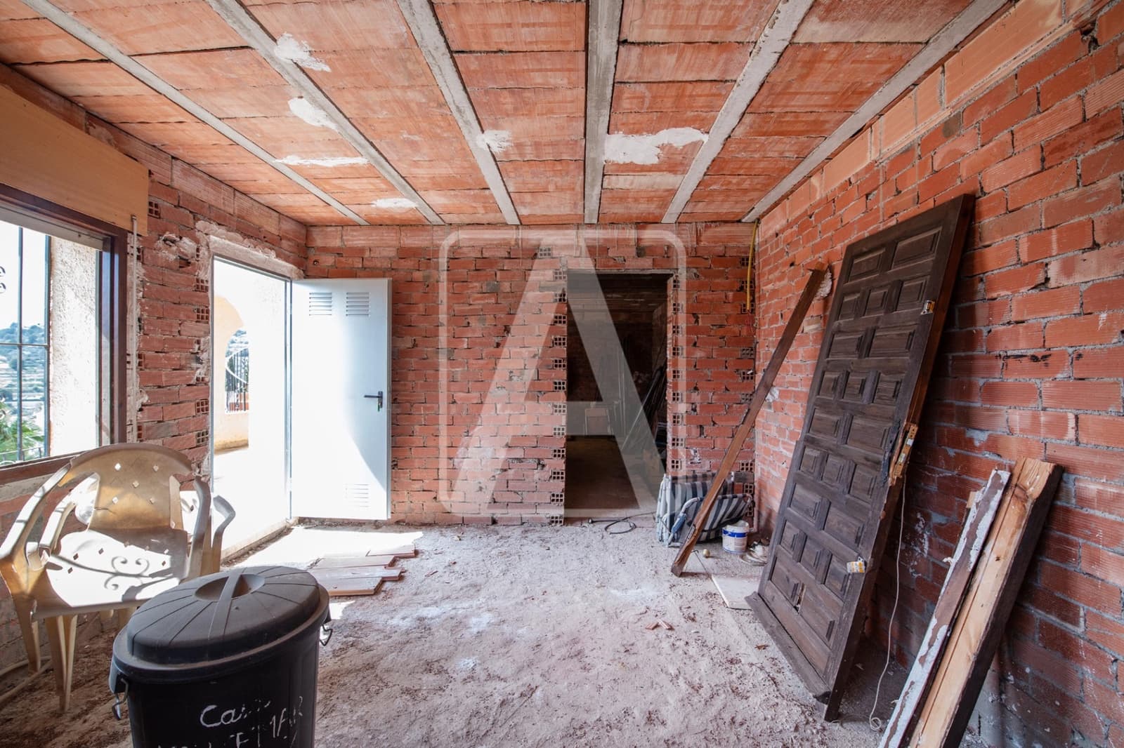 2 bedroom Villa for sale in Benissa with garage - € 549,000 (Ref: 9733432)