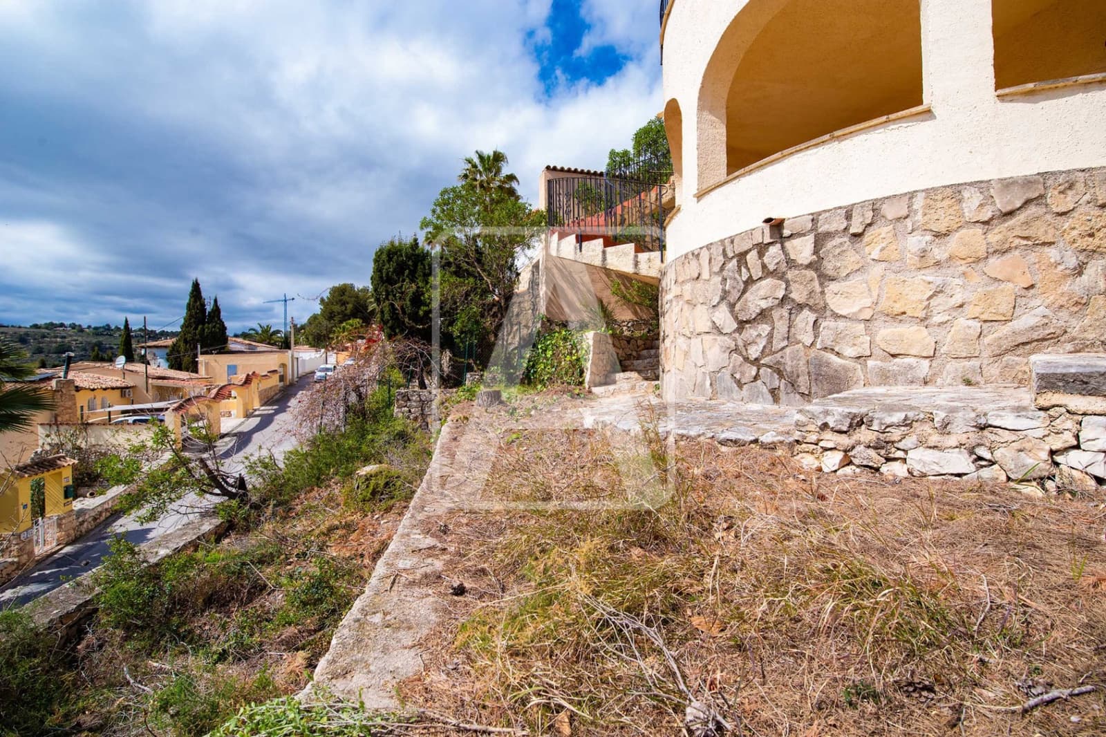 2 bedroom Villa for sale in Benissa with garage - € 549,000 (Ref: 9733432)