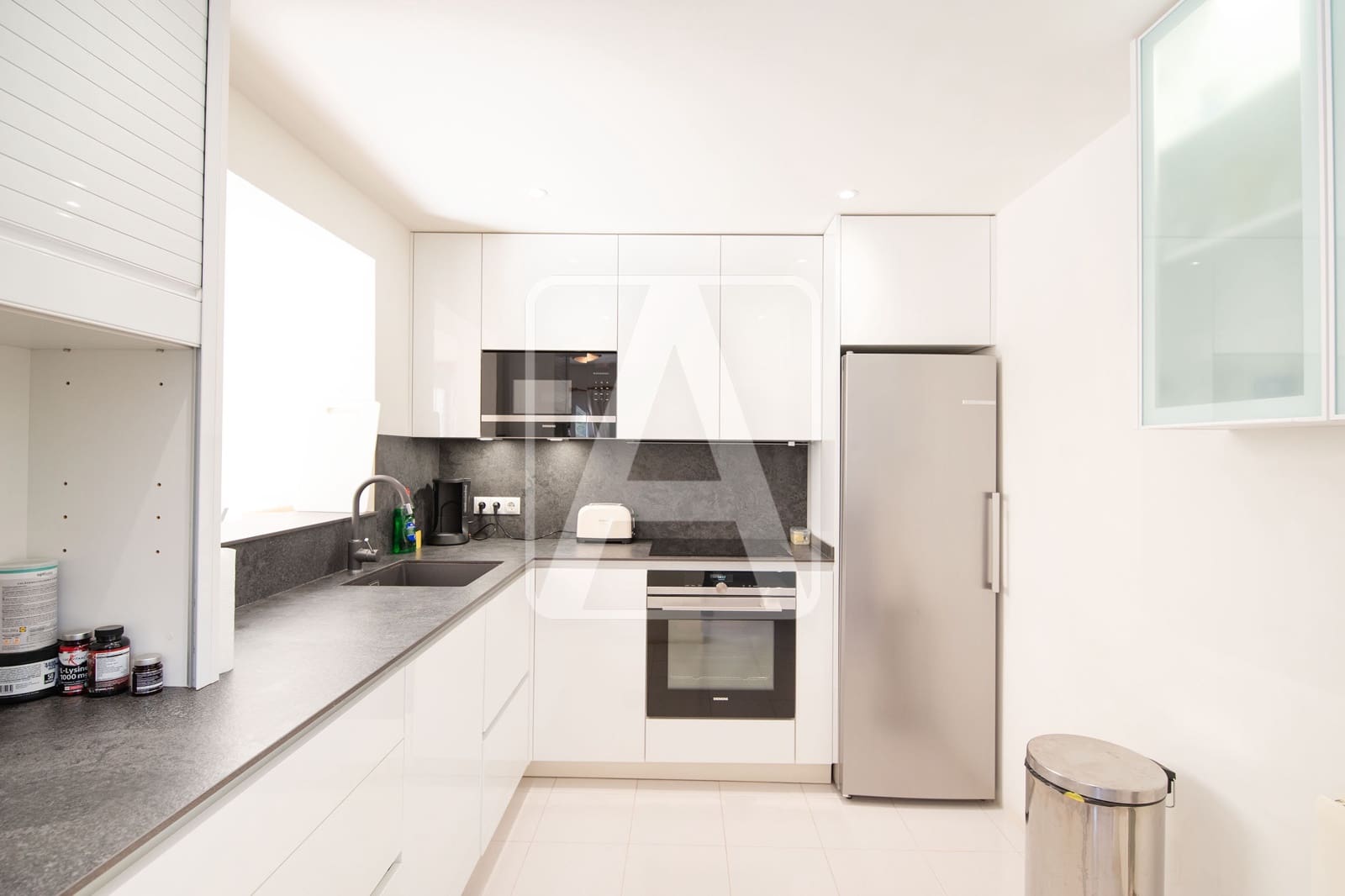 3 bedroom Villa for sale in Benissa with pool garage - € 675,000 (Ref: 9733435)