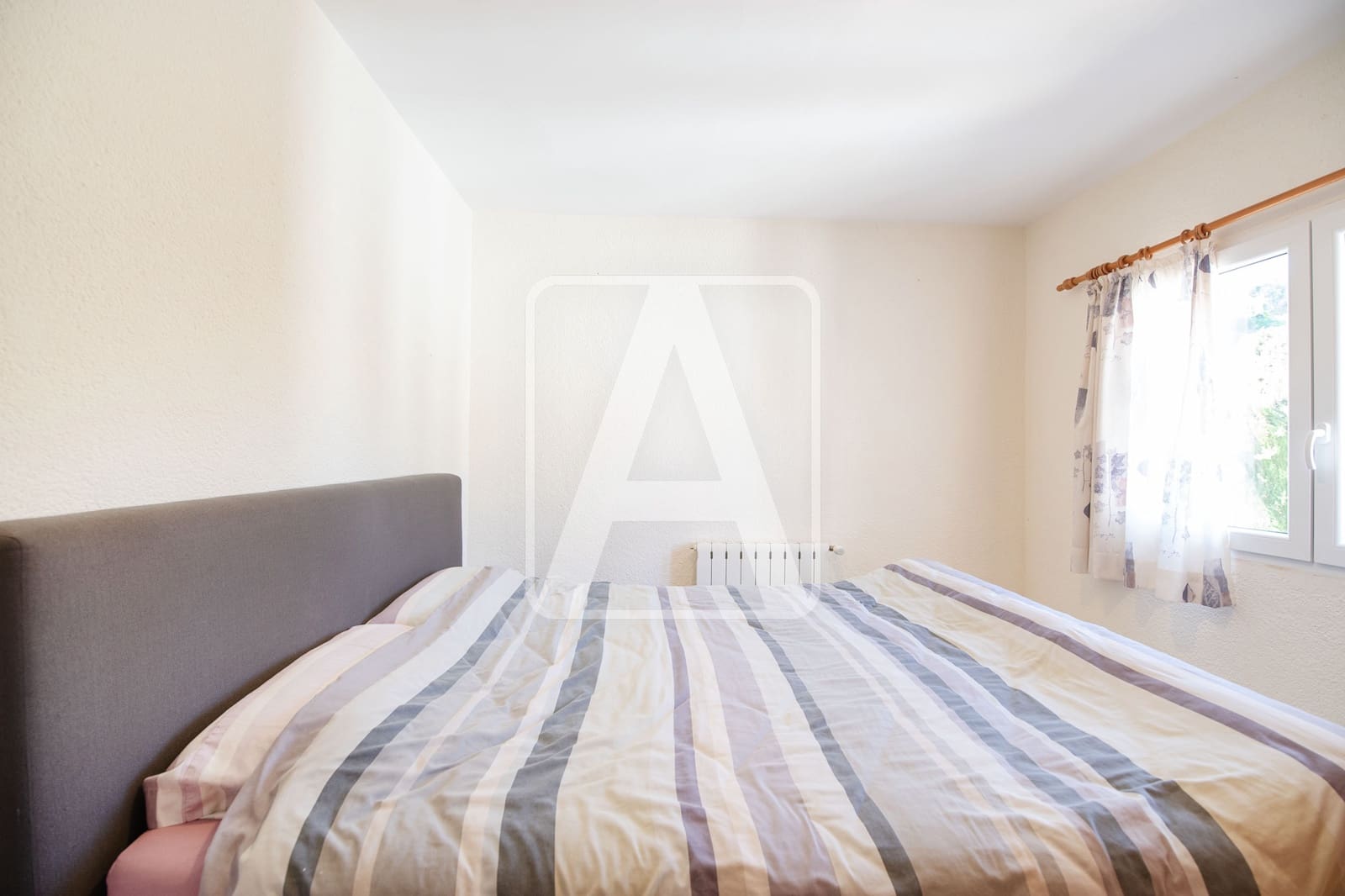 3 bedroom Villa for sale in Benissa with pool garage - € 675,000 (Ref: 9733435)