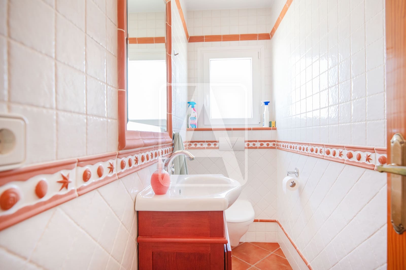 3 bedroom Villa for sale in Benissa with pool garage - € 675,000 (Ref: 9733435)