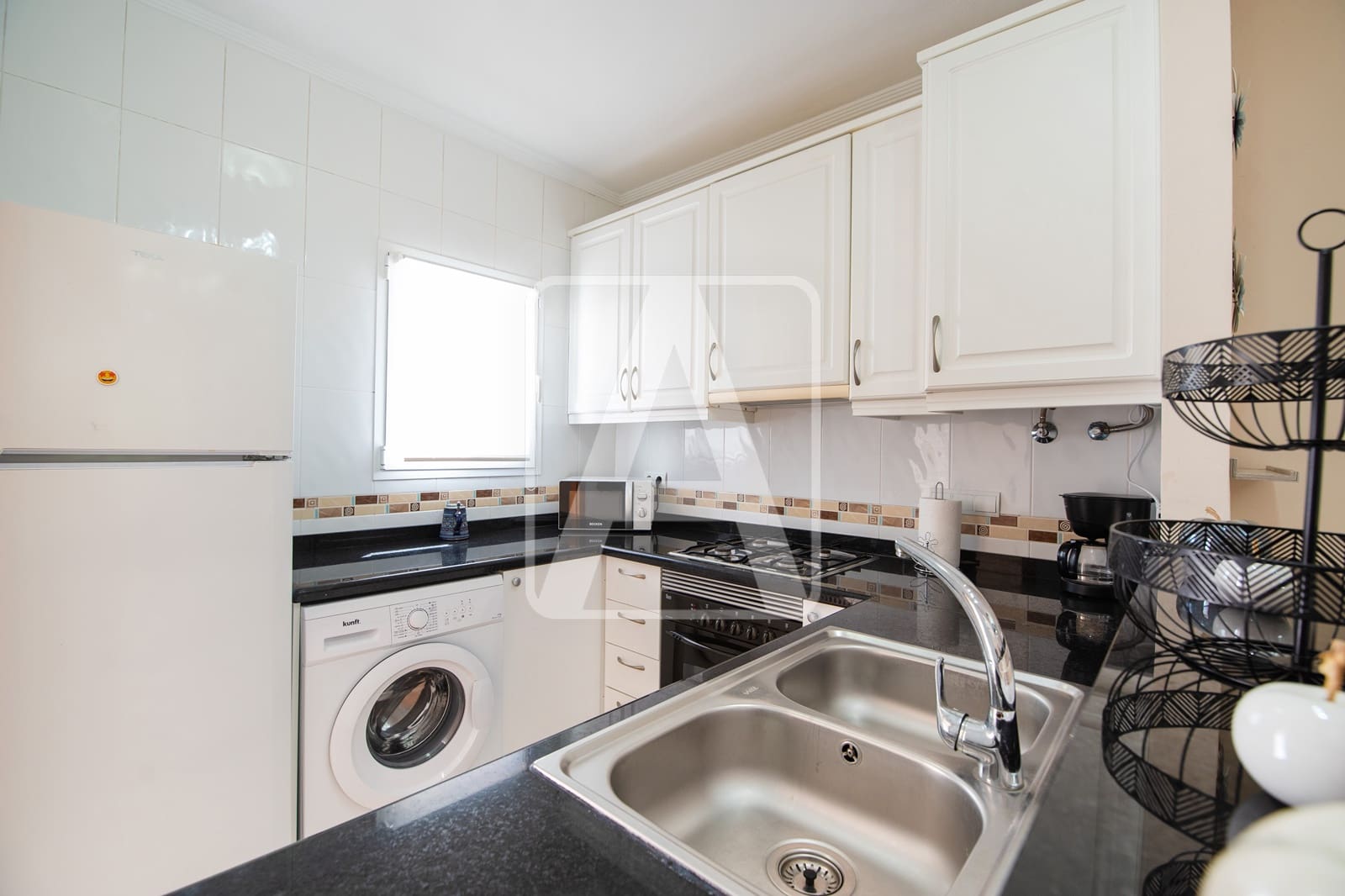 3 slaapkamer Rijtjeshuis te koop in Calpe / Calp met zwembad garage - € 340.000 (Ref: 9734109)