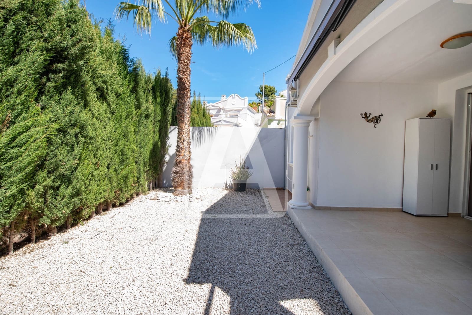 3 slaapkamer Rijtjeshuis te koop in Calpe / Calp met zwembad garage - € 340.000 (Ref: 9734109)