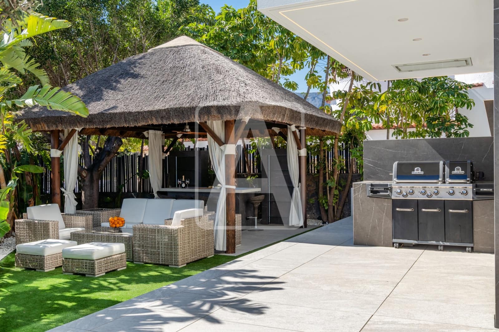 4 camera da letto Villa in vendita in Calpe / Calp con garage - 2.800.000 € (Rif: 9753689)