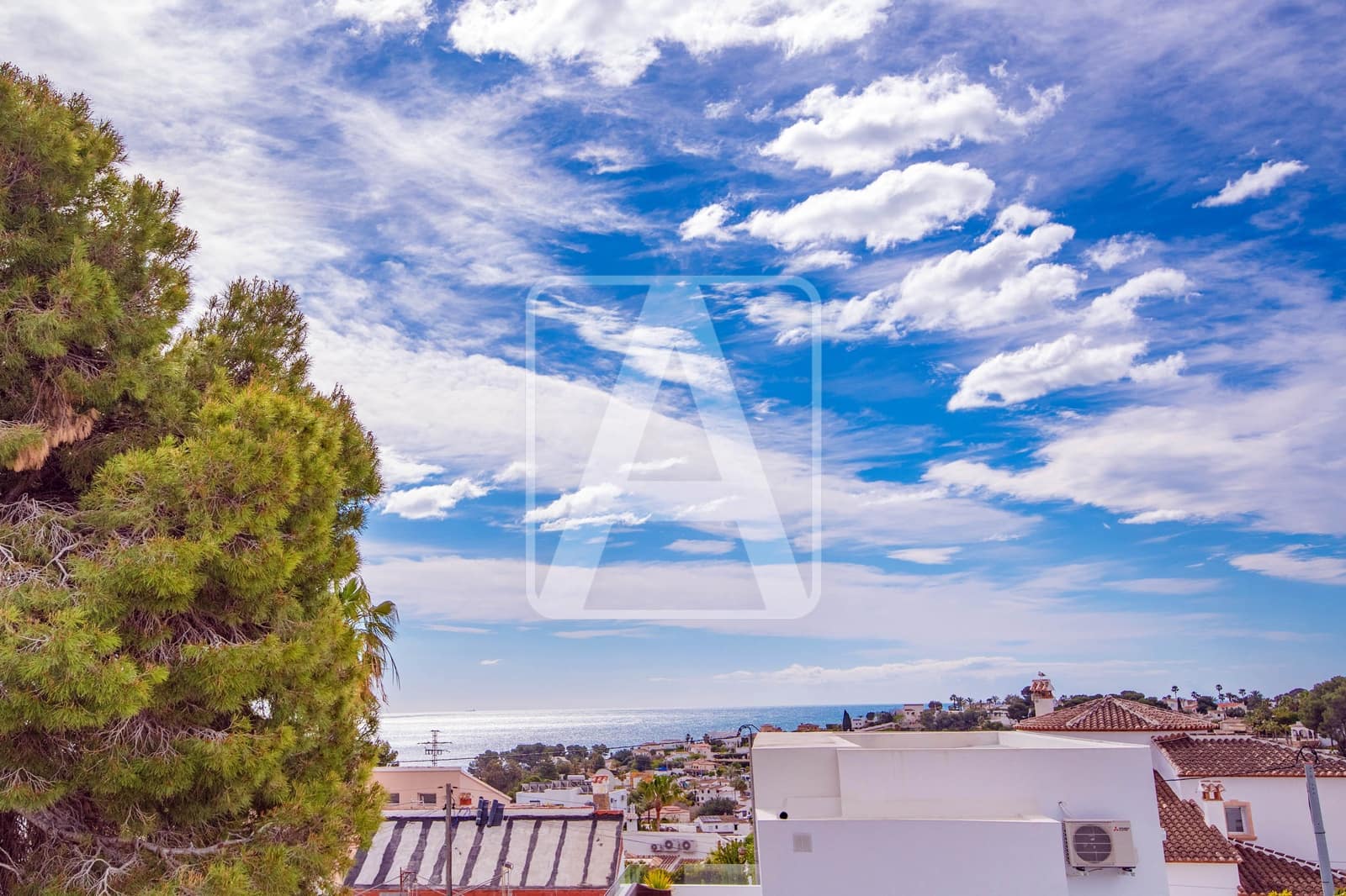 3 soveværelse Villa til salg i Benissa med swimmingpool garage - € 639.000 (Ref: 9758194)