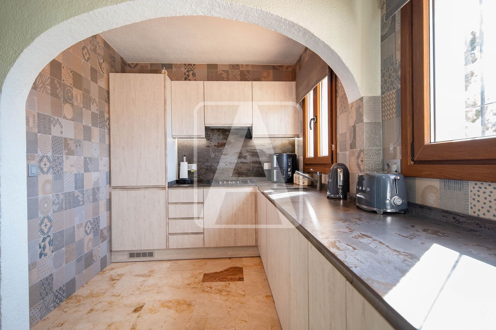 3 soveværelse Villa til salg i Benissa med swimmingpool garage - € 639.000 (Ref: 9758194)