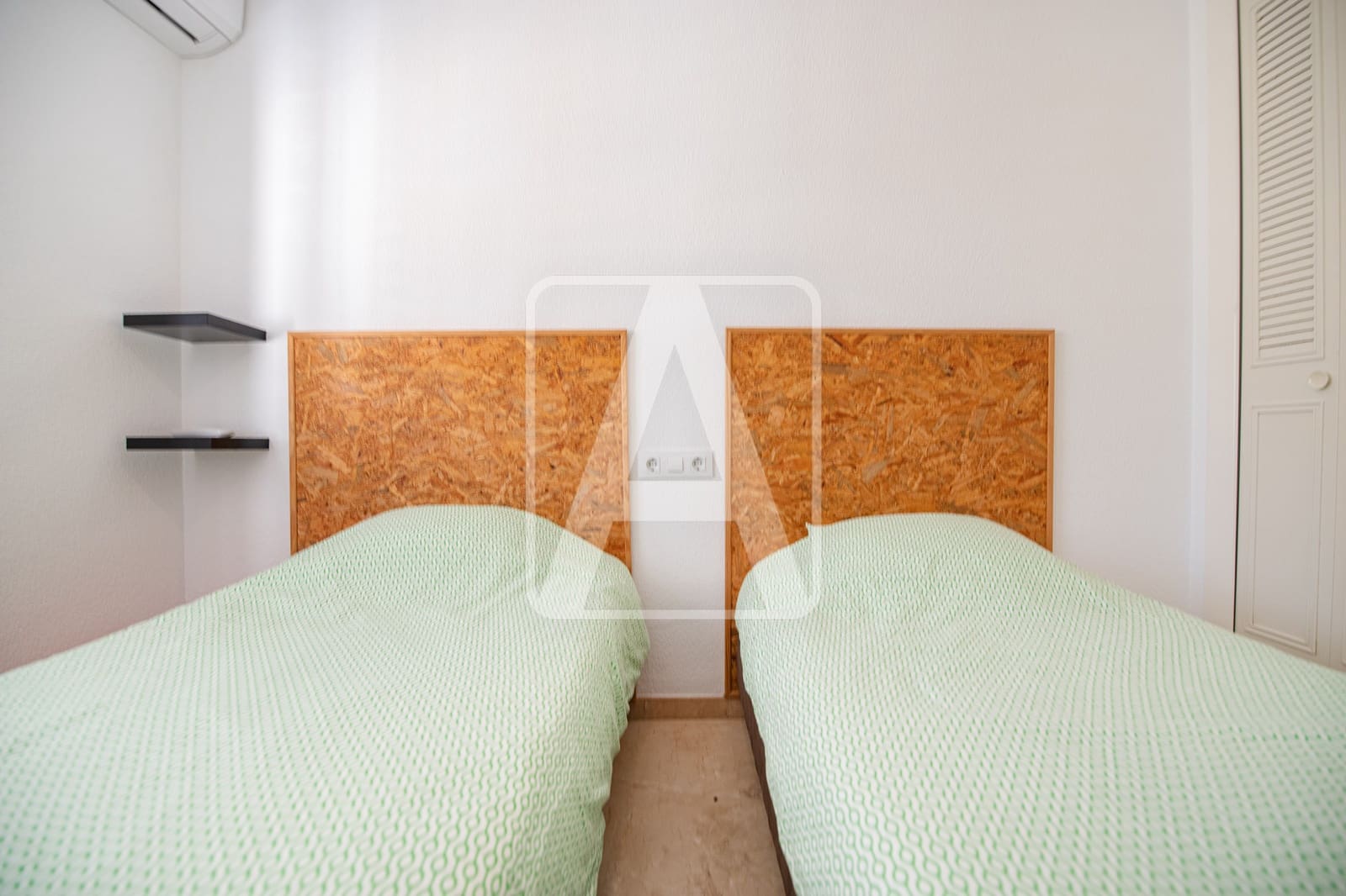 2 sovrum Lägenhet till salu i Calpe / Calp med pool garage - 265 000 € (Ref: 9758195)