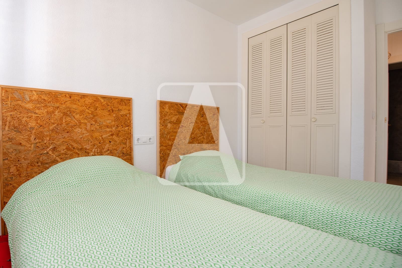 2 sovrum Lägenhet till salu i Calpe / Calp med pool garage - 265 000 € (Ref: 9758195)