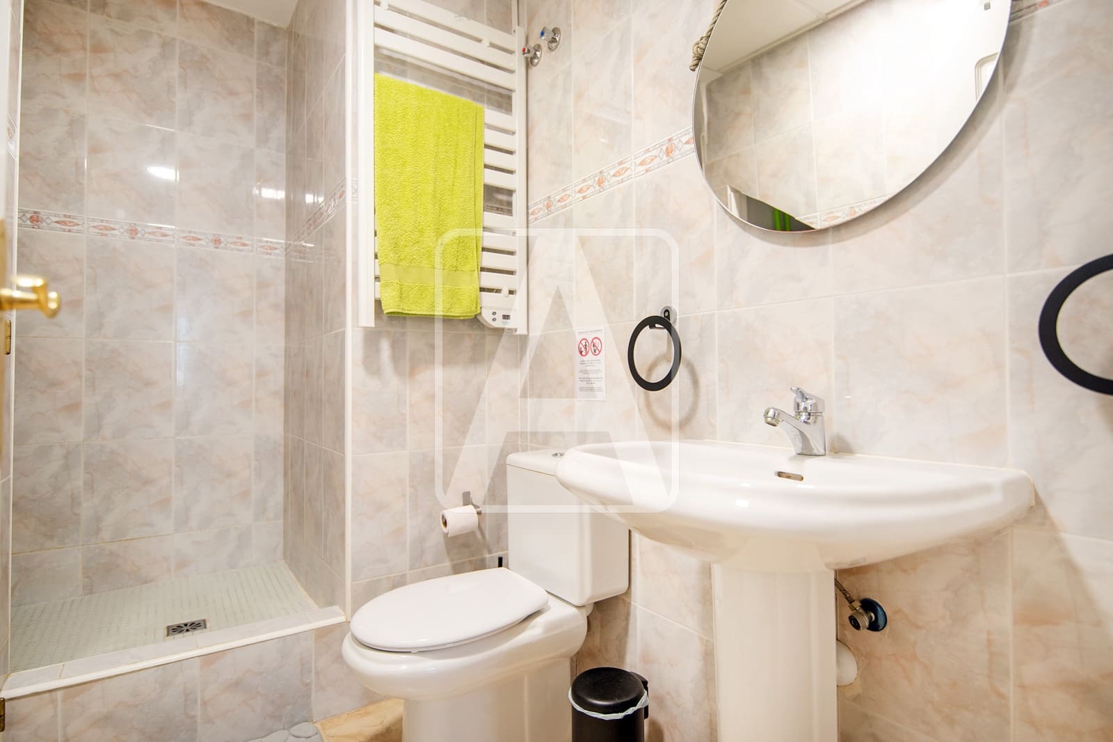 2 sovrum Lägenhet till salu i Calpe / Calp med pool garage - 265 000 € (Ref: 9758195)