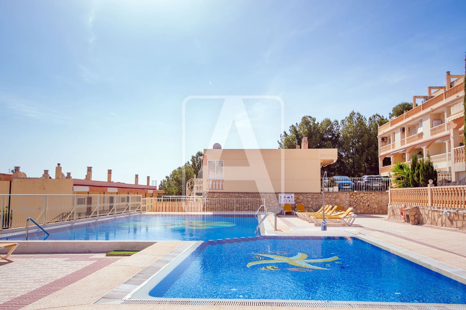 2 sovrum Lägenhet till salu i Calpe / Calp med pool garage - 265 000 € (Ref: 9758195)