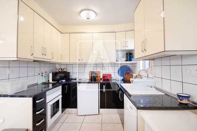 3 slaapkamer Rijtjeshuis te koop in Calpe / Calp met zwembad garage - € 310.000 (Ref: 9785960)