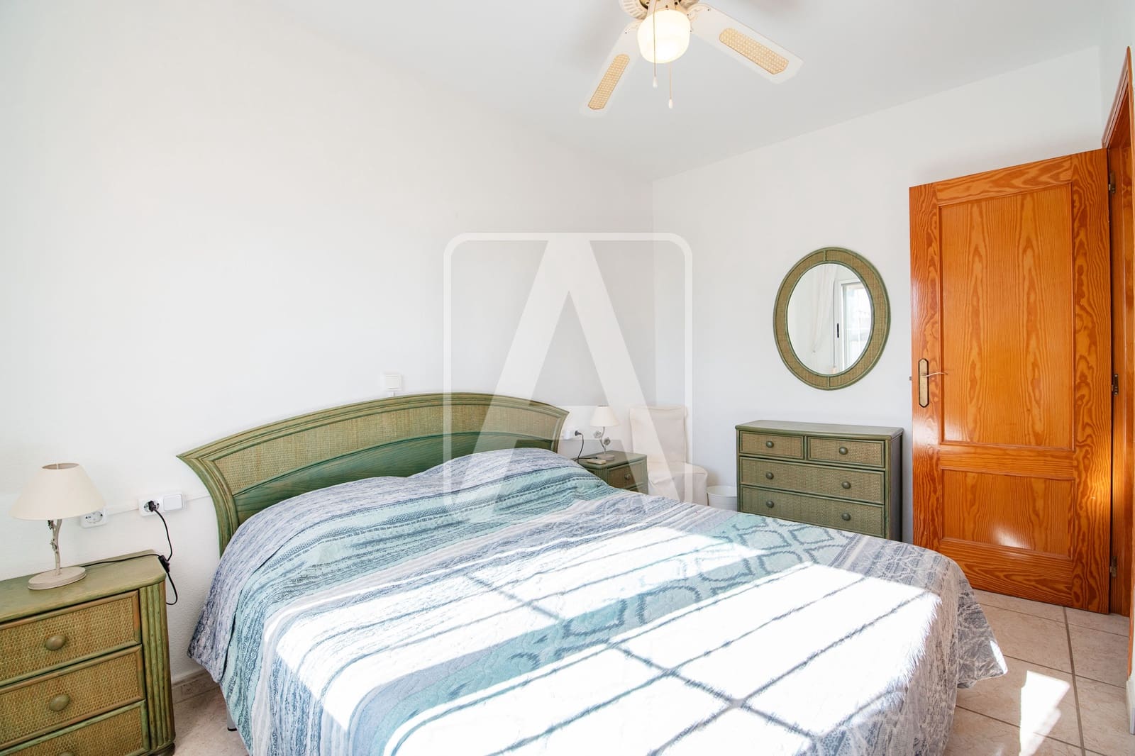 3 Zimmer Reihenhaus zu verkaufen in Calpe / Calp mit Pool Garage - 310.000 € (Ref: 9785960)